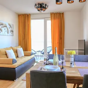  Apartman Barbara With Private Parking In The Garage