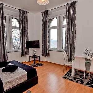Apartman L&d, Zára